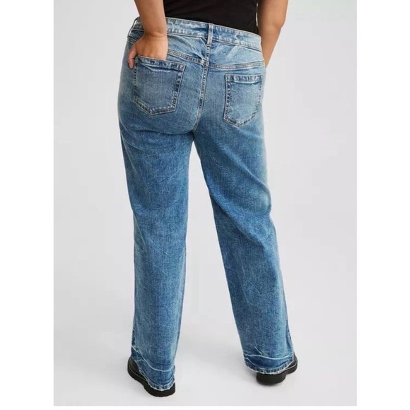 TORRID Ripped Wide Leg Jeans - Picture 3 of 8